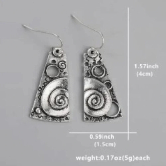 925 Silver Plated Spiral Dangle Earrings - Intricately Carved Geometric Patterns - Picture 4 of 5